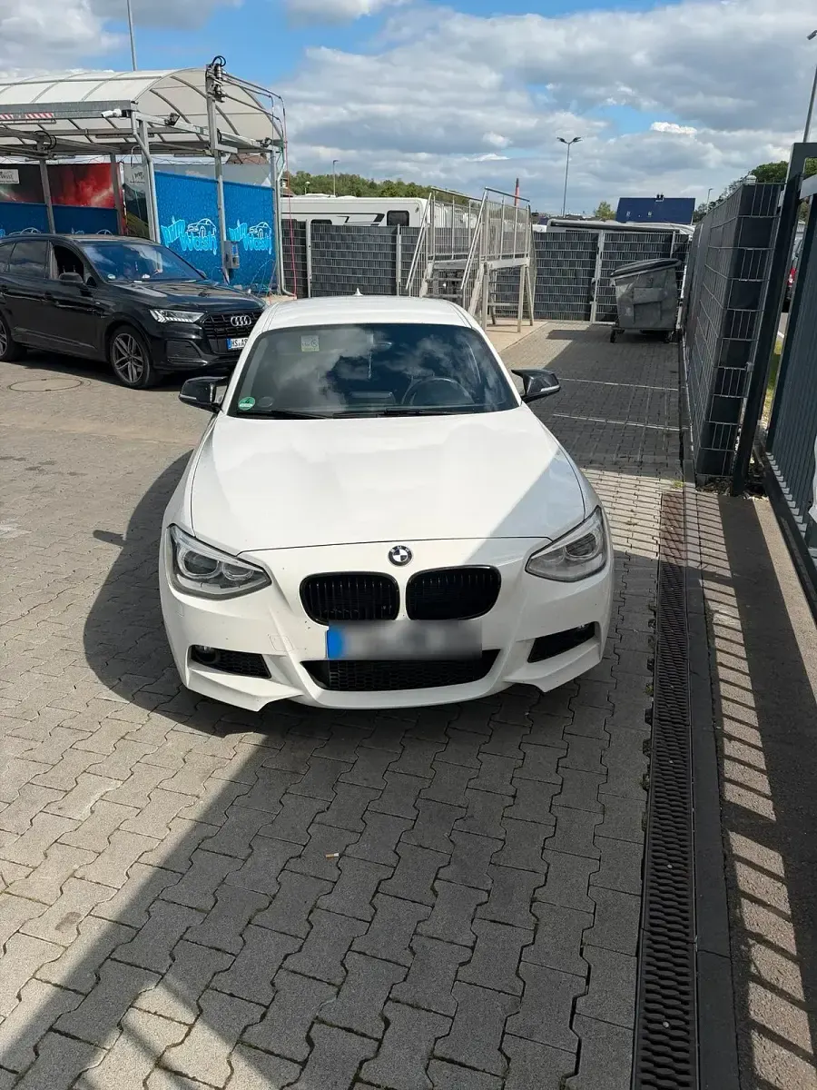 Gebraucht BMW 118 143 PS (105 kW) 2013 Weiß Kleinwagen