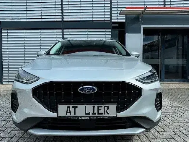 Gebraucht Ford Focus Active 116 PS (85 kW) 2023 Silber Kombi