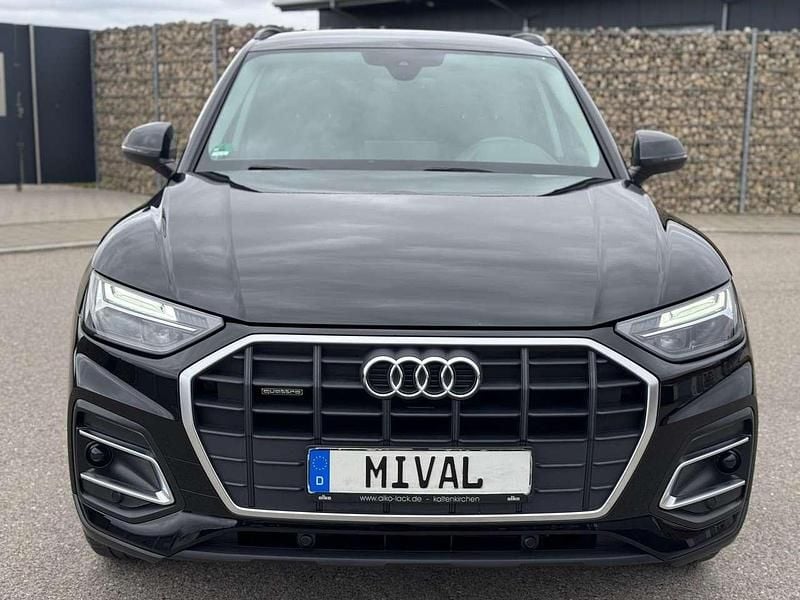 Gebraucht Audi Q5 204 PS (150 kW) 2022 Mythosschwarz metallic SUV