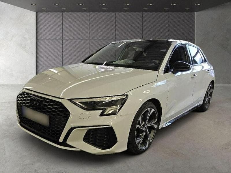 Gebraucht Audi A3 S-Line 150 PS (110 kW) 2024 Weiß Limousine
