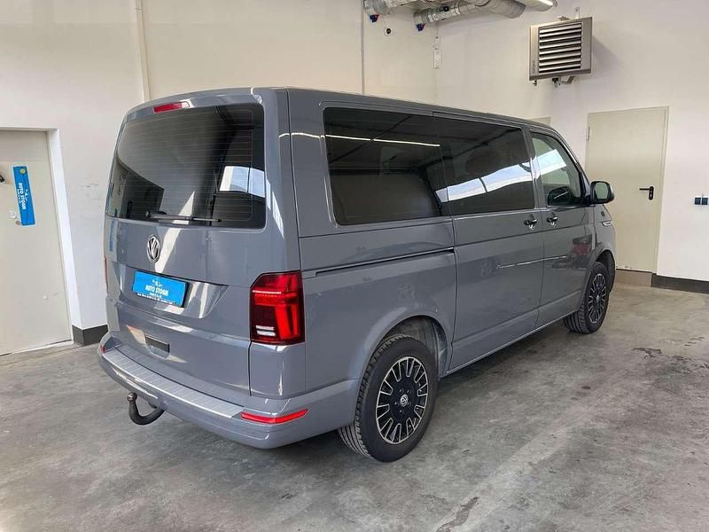 Usata VW Multivan 150 CV (110 kW) 2020 Grigio Monovolume