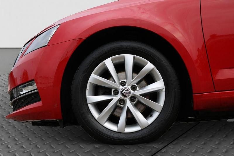 Gebraucht Skoda Octavia Style 116 PS (85 kW) 2019 Rot Kombi