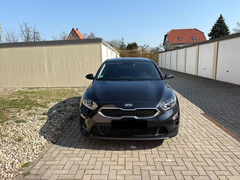 Gebraucht Kia Ceed Edition 7 101 PS (74 kW) 2020 Schwarz Kleinwagen