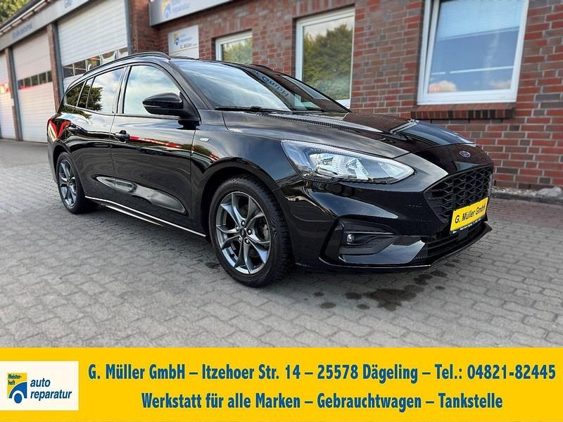 Schwarz Gebraucht 2019 Ford Focus ST-Line Kombi | 16.480 € (Etwas zu teuer) - Bild 1/4