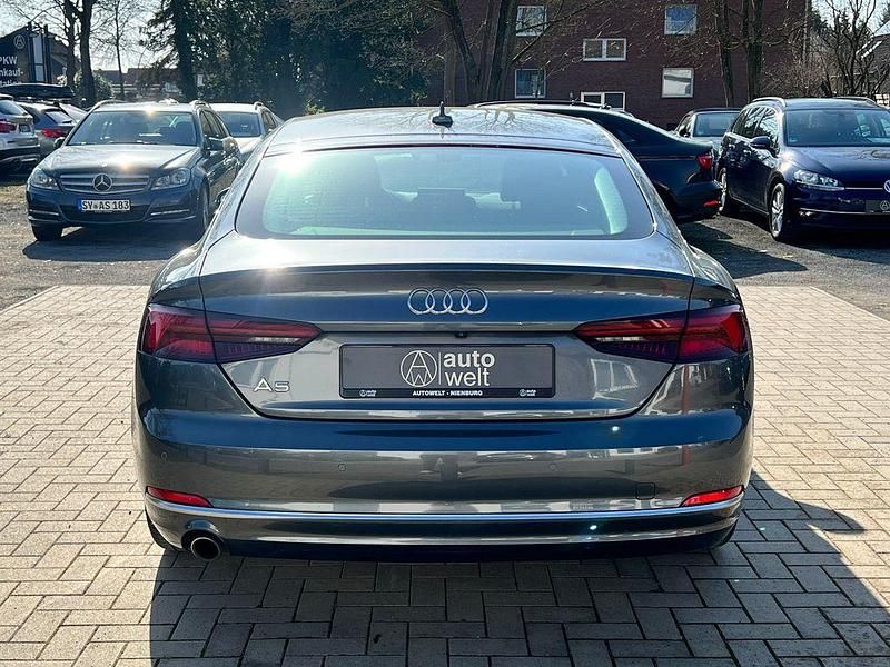 Gebraucht Audi A5 Sportback S-Line 150 PS (110 kW) 2019 Grau Kleinwagen