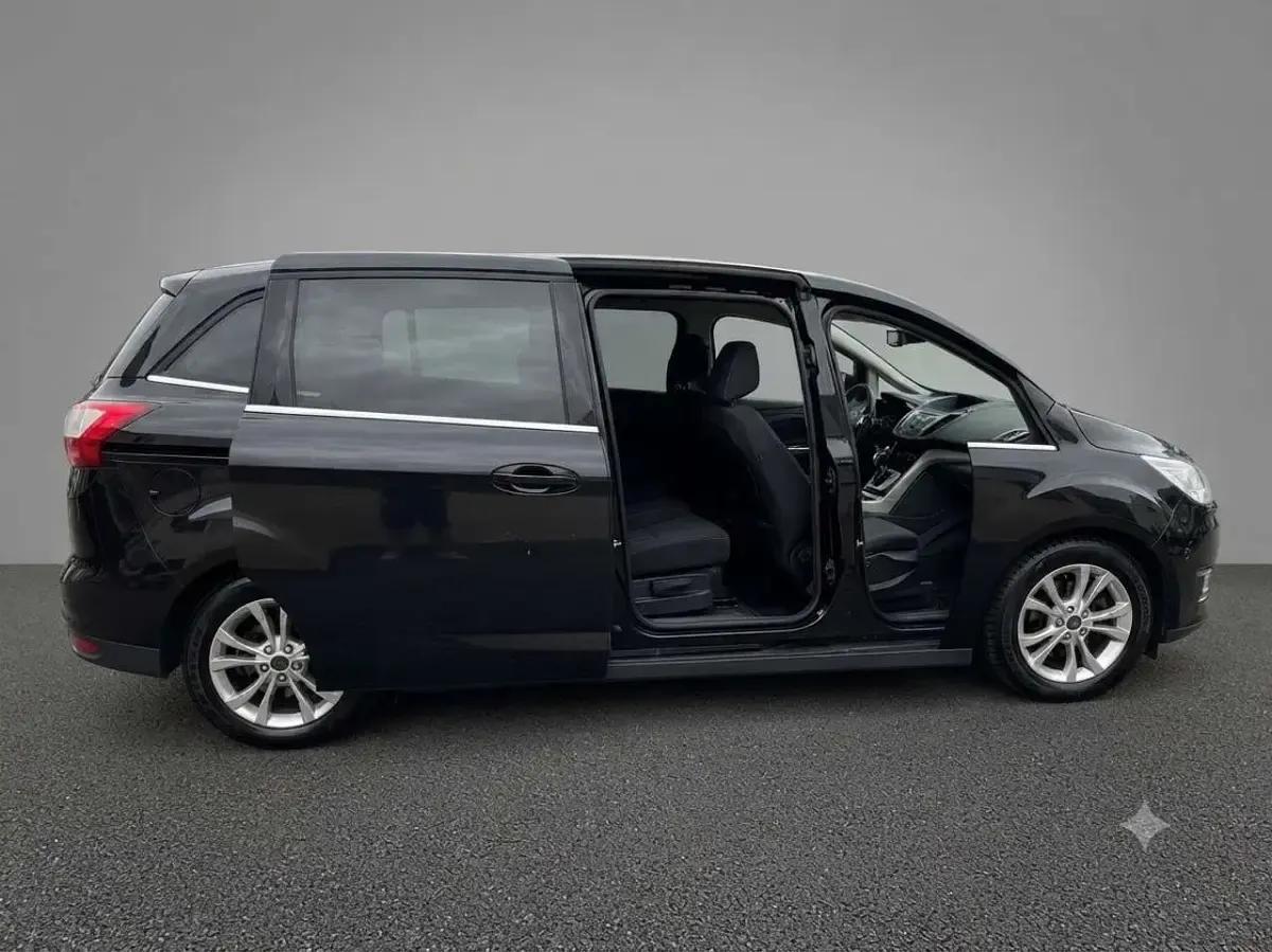 Gebraucht Ford Grand C-Max Titanium 140 PS (102 kW) 2011 Pantherschwarz metallic Van / Kleinbus