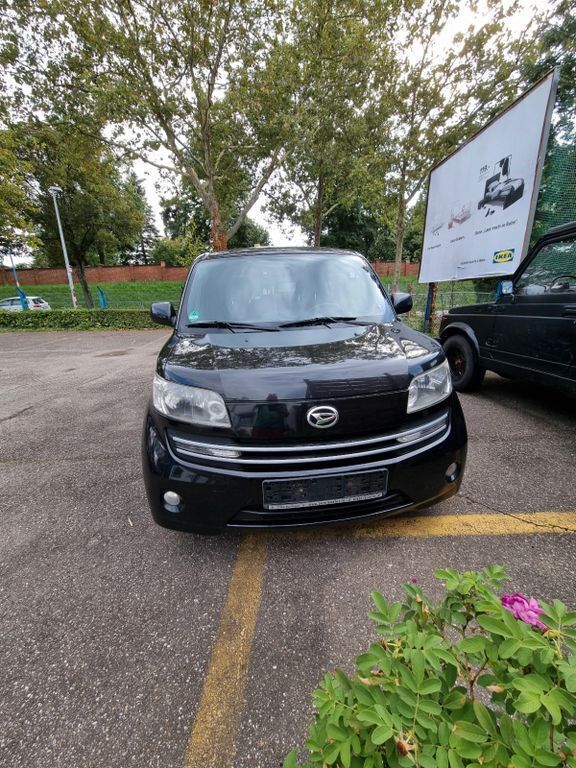 Schwarz Gebraucht 2007 Daihatsu Materia Van / Kleinbus | 2.200 € (Fairer Preis) - Bild 1/4