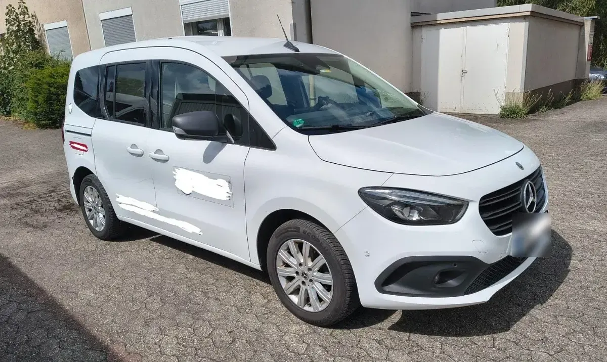 Gebraucht Mercedes Citan 110 95 PS (69 kW) 2022 Weiß Van / Kleinbus