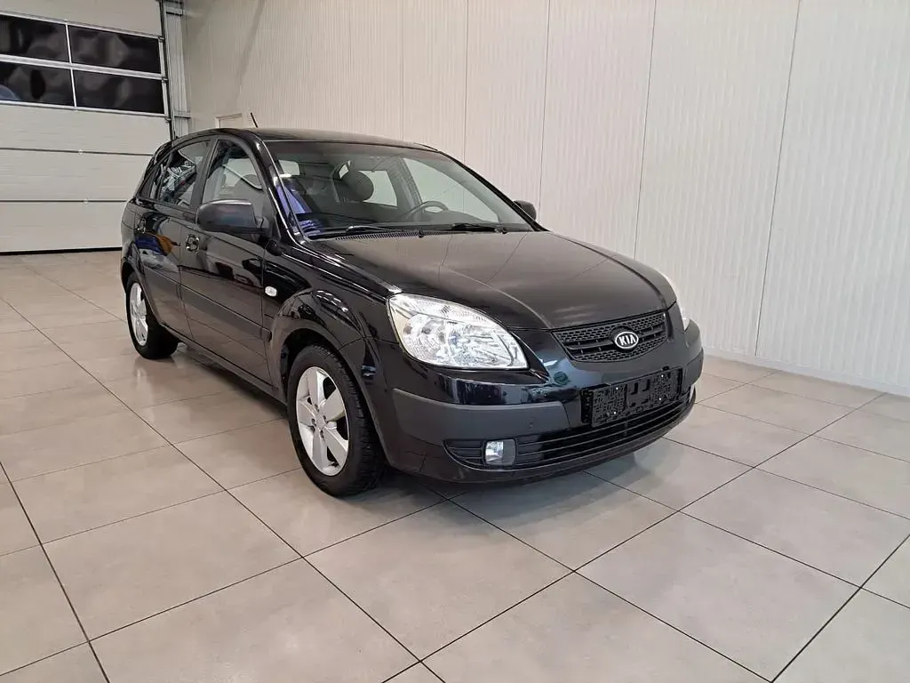 Gebraucht Kia Rio EX 97 PS (71 kW) 2007 Schwarz Limousine