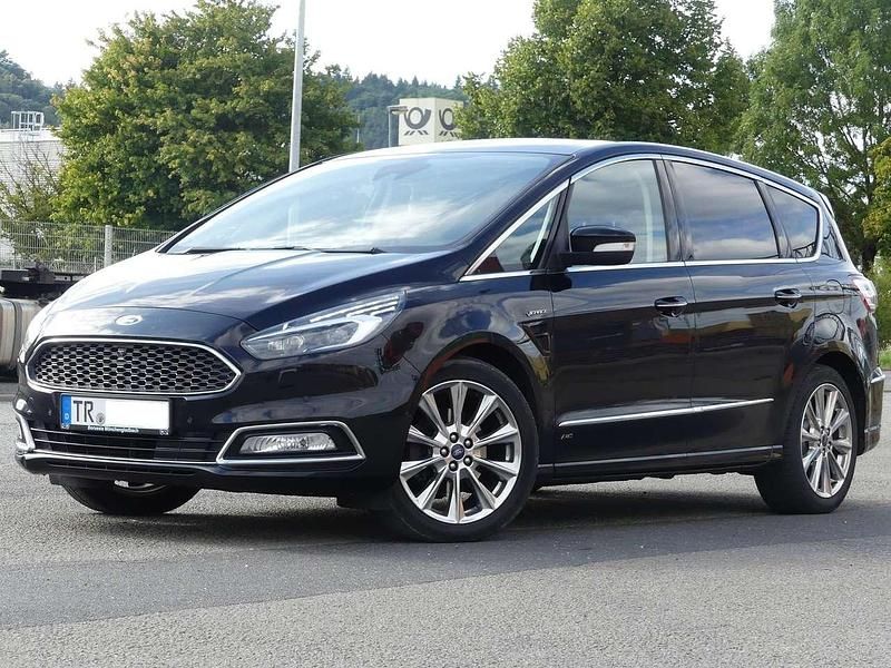 Gebraucht Ford S-MAX Vignale 180 PS (132 kW) 2017 Schwarz Van / Kleinbus