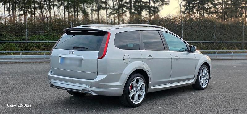 Gebraucht Ford Focus Sport 140 PS (102 kW) 2008 Silber Kombi