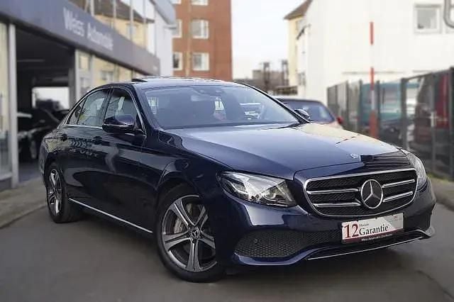 Usata Mercedes E450 367 CV (269 kW) 2019 Blu Berlina