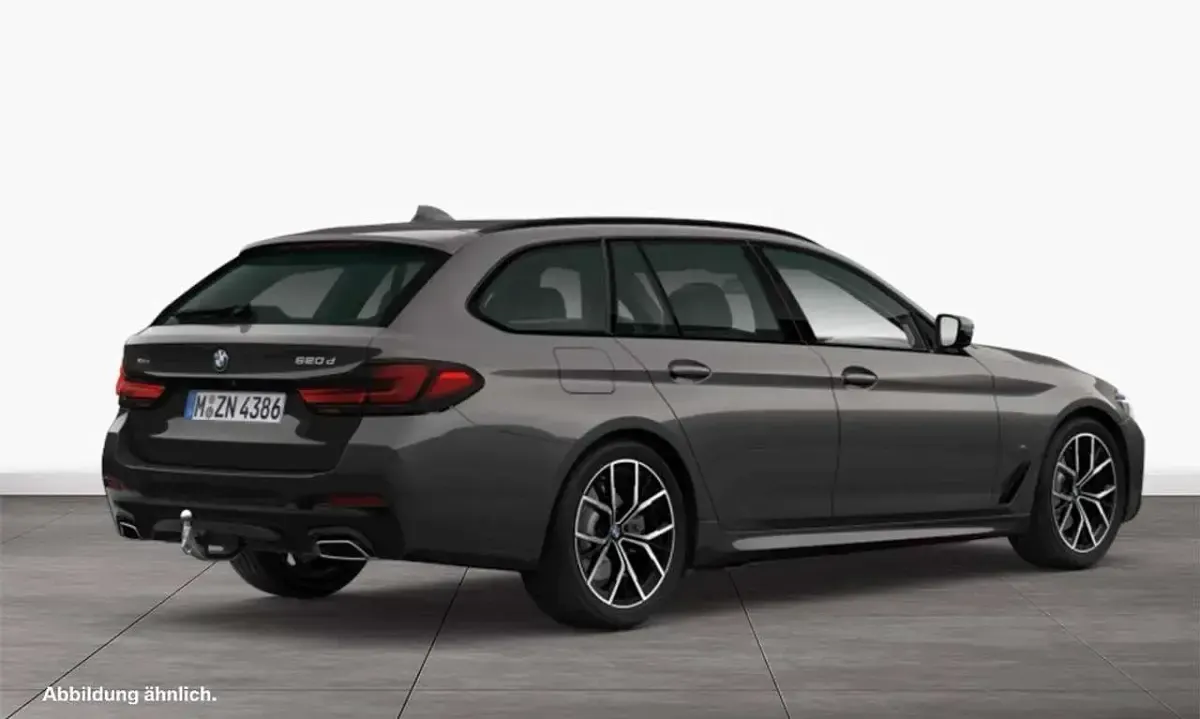 Gebraucht BMW 520 M Sport 190 PS (139 kW) 2021 Grau Kombi
