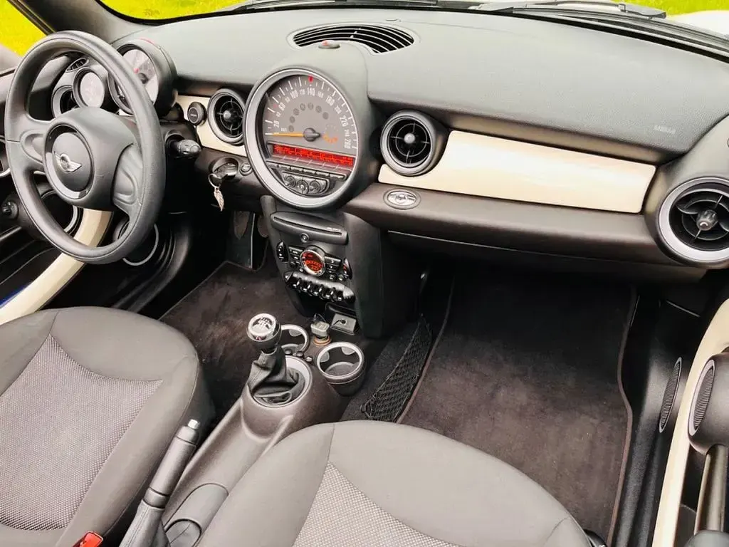 Gebraucht Mini One Cabriolet 98 PS (72 kW) 2014 Weiß Cabrio
