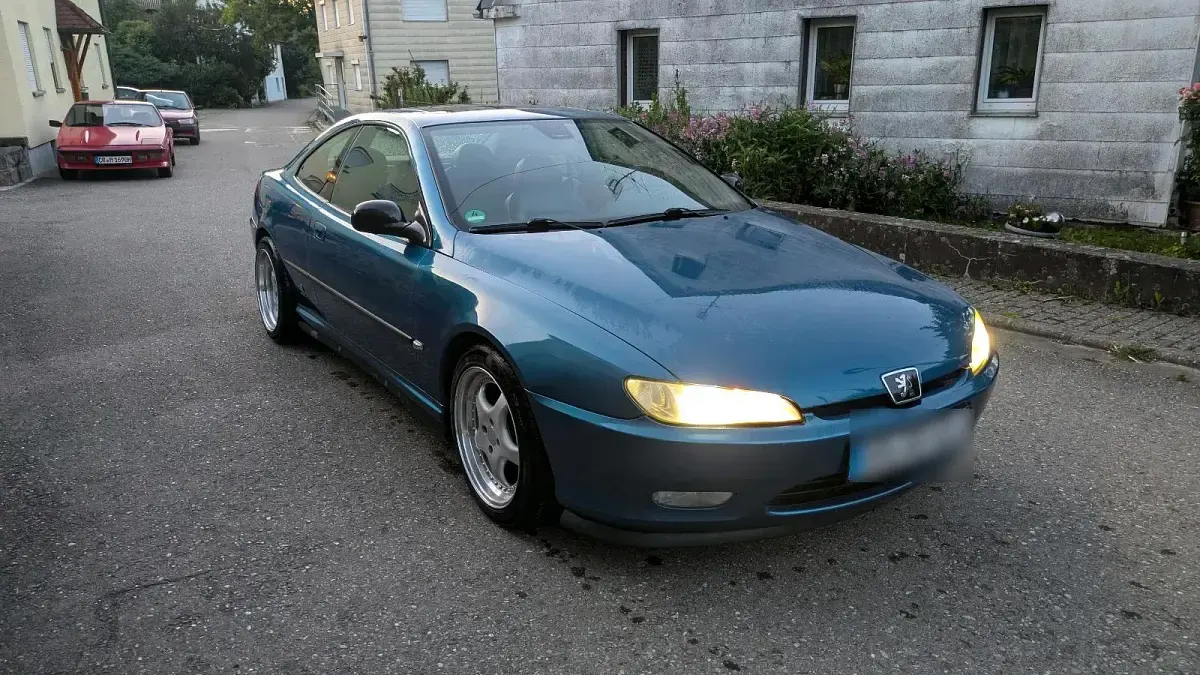 Gebraucht Peugeot 406 Coupe 207 PS (152 kW) 2000 Blau Coupé