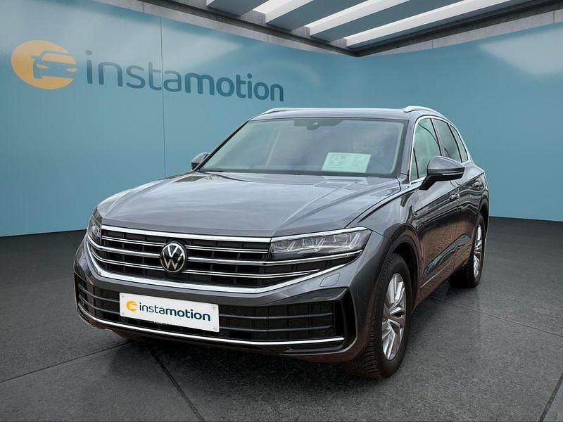 Grau Gebraucht 2025 VW Touareg SUV | 56.749 € (Superpreis) - Bild 1/4