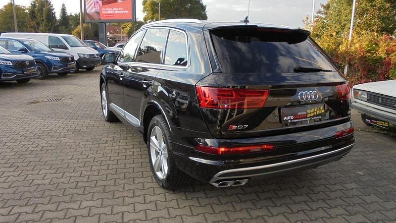 Gebraucht Audi SQ7 Sport 435 PS (319 kW) 2018 Schwarz SUV