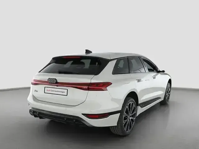 Gebraucht Audi e-tron Edition .1 369 kW (503 PS) 2024 Siambeige metallic SUV