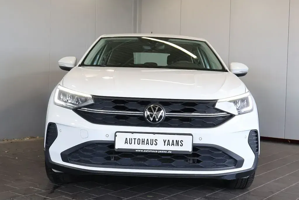 Gebraucht VW Taigo 95 PS (69 kW) 2023 Weiß SUV