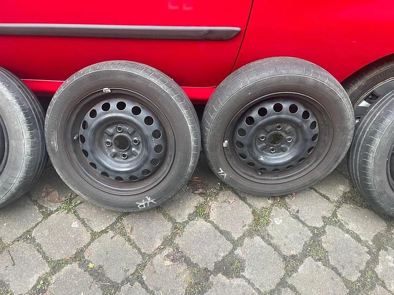 Gebraucht Citroën C1 68 PS (50 kW) 2008 Rot Kleinwagen