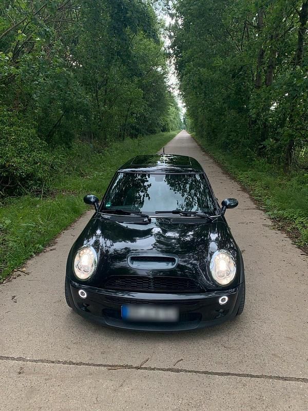 Schwarz Gebraucht 2006 Mini Cooper S Kleinwagen | 5.199 € (Etwas zu teuer) - Bild 1/4