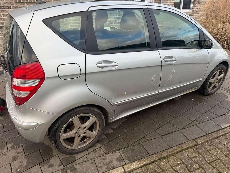 Gebraucht Mercedes A200 136 PS (100 kW) 2004 Grau Kleinwagen