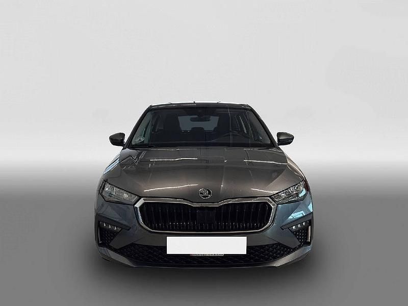 Usata Skoda Scala Essence 116 CV (85 kW) 2024 Grigio Utilitaria