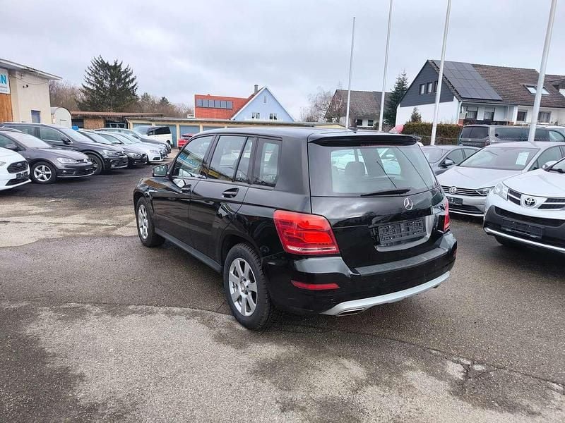 Gebraucht Mercedes GLK250 211 PS (155 kW) 2014 Schwarz  unilack SUV