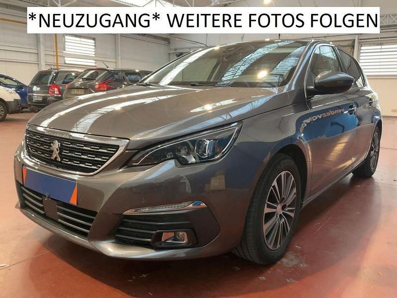 Gebraucht Peugeot 308 Allure 131 PS (96 kW) 2020 Grau Limousine