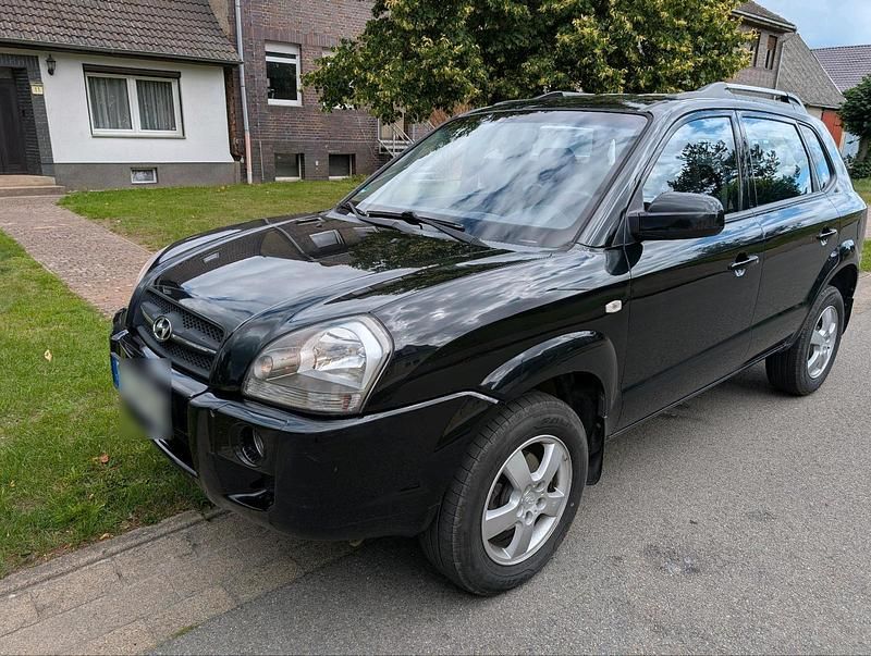 Schwarz Gebraucht 2007 Hyundai Tucson SUV | 3.500 € (Guter Preis) - Bild 1/4