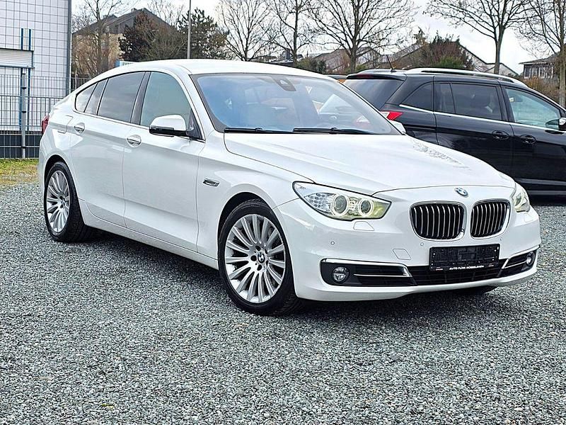 Gebraucht BMW 530 Gran Turismo Performance 258 PS (189 kW) 2015 Weiß SUV