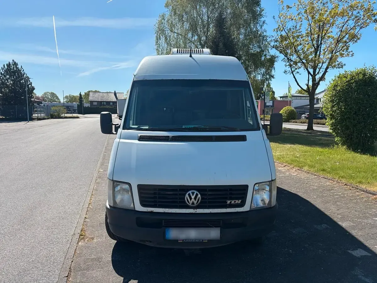 Gebraucht VW LT 109 PS (80 kW) 2005 Weiß Van / Kleinbus