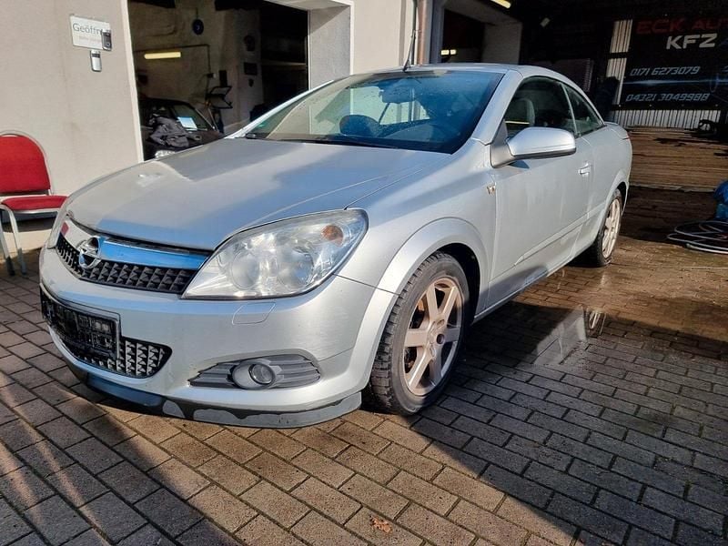 Gebraucht Opel Astra Cabriolet 105 PS (77 kW) 2006 Silber Cabrio