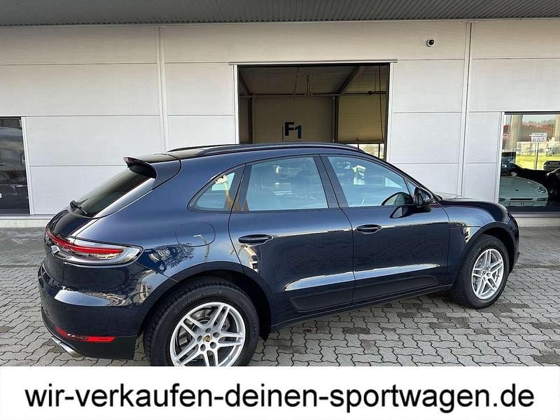 Gebraucht Porsche Macan S 354 PS (260 kW) 2019 Nachblaumetallic SUV