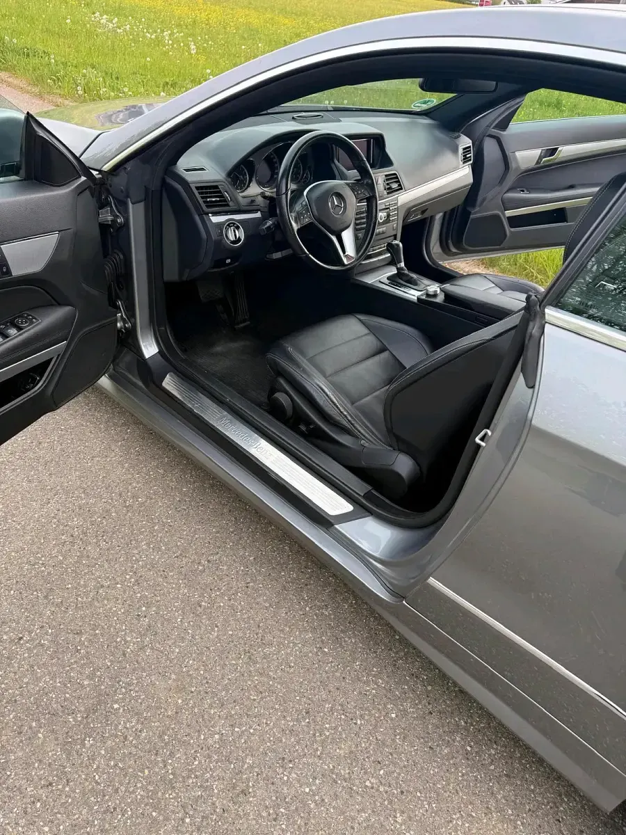 Usata Mercedes E350 306 CV (225 kW) 2013 Grigio Coupé