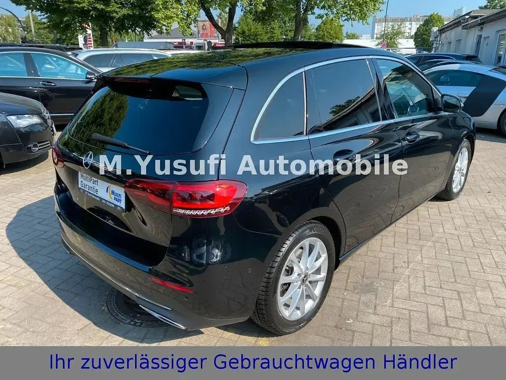 Gebraucht Mercedes B220 190 PS (139 kW) 2020 Schwarz Kleinwagen