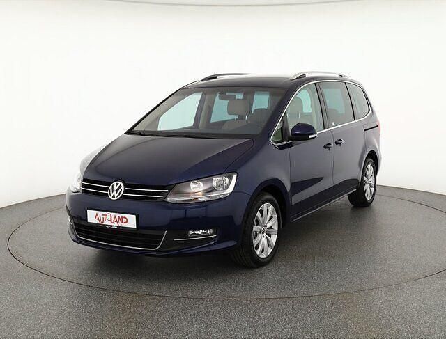 Blau Gebraucht 2018 VW Sharan Highline Van / Kleinbus | 26.990 € (Fairer Preis) - Bild 1/4