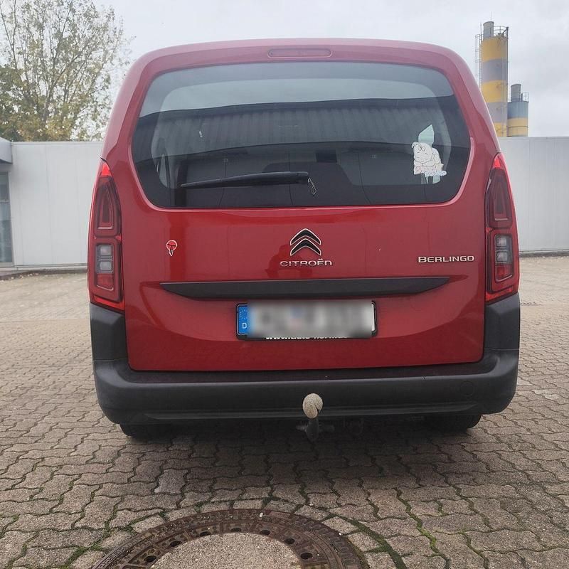 Gebraucht Citroën Berlingo Live 131 PS (96 kW) 2019 Rot Van / Kleinbus
