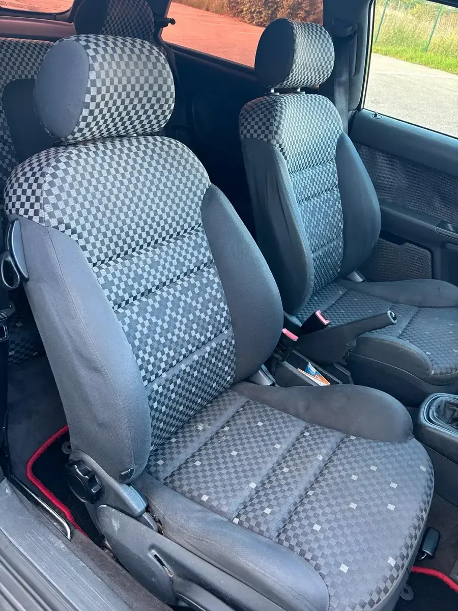 Gebraucht Audi A3 101 PS (74 kW) 1997 Schwarz Kleinwagen