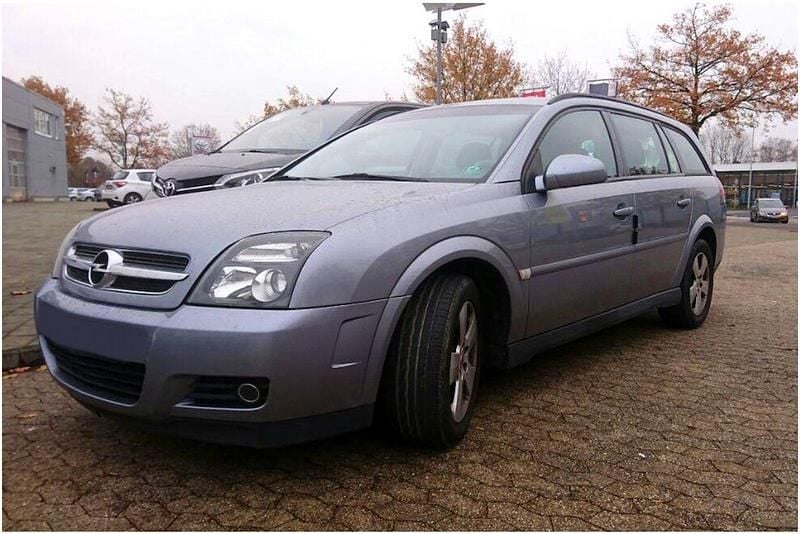 Gebraucht Opel Vectra 155 PS (114 kW) 2005 Silber Kombi