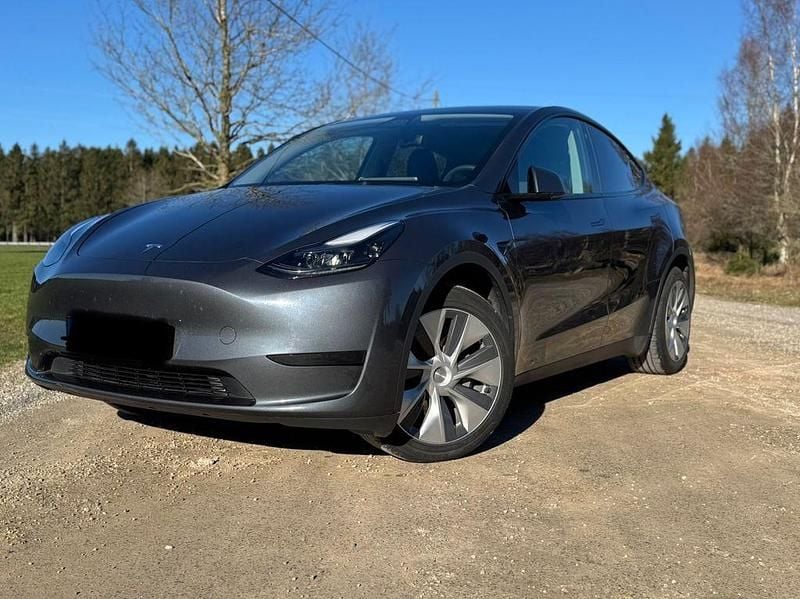 Gebraucht Tesla Model Y Long Range RWD 219 kW (299 PS) 2023 Silber SUV