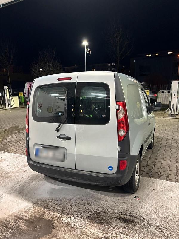 Gebraucht Renault Kangoo 68 PS (50 kW) 2010 Grau Van
