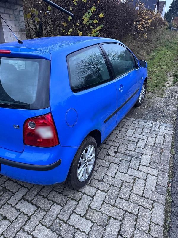 Gebraucht VW Polo 54 PS (39 kW) 2002 Blau Kleinwagen