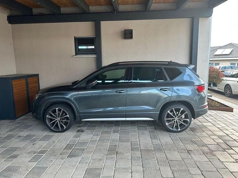 Gebraucht Seat Ateca 4Drive 150 PS (110 kW) 2019 Grau SUV