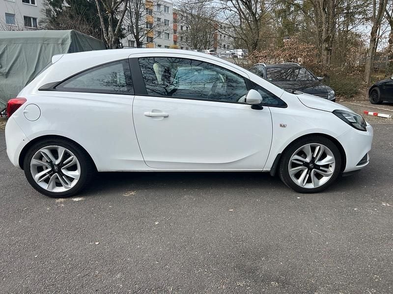 Gebraucht Opel Corsa 90 PS (66 kW) 2015 Weiß Kleinwagen