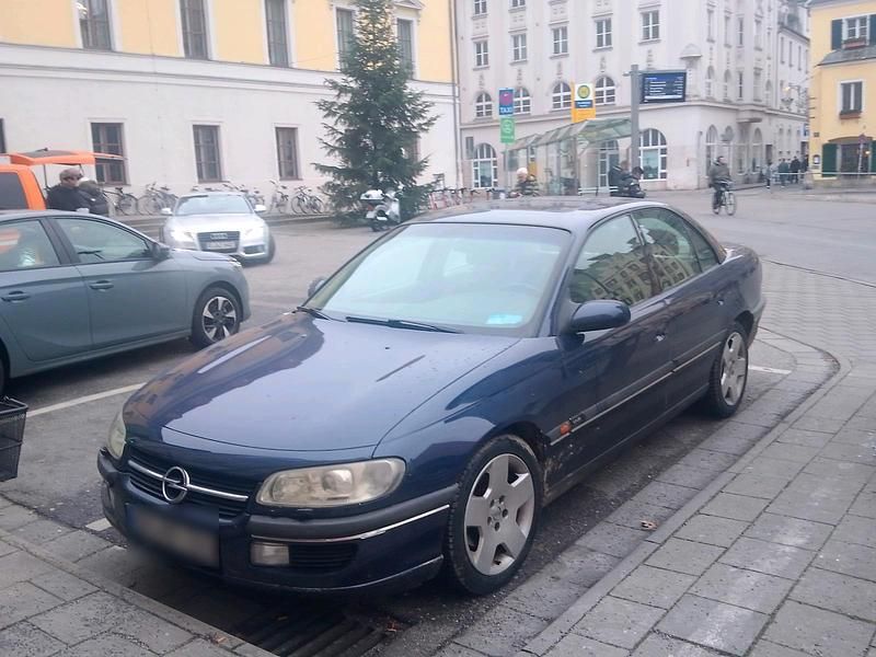 Gebraucht Opel Omega 211 PS (155 kW) 1998 Blau Limousine