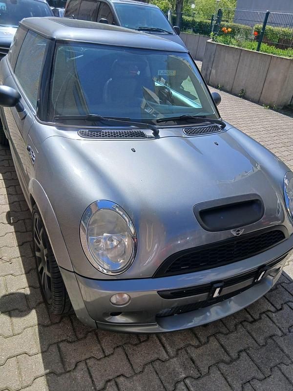 Usado Mini Cooper S 210 HP (154 kW) 2002 Citadino