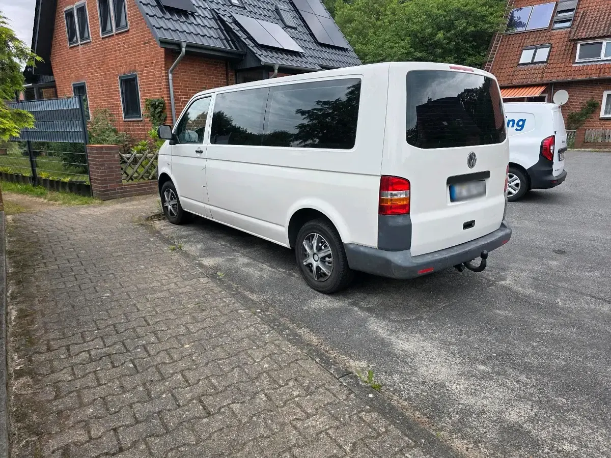 Gebraucht VW Caravelle 136 PS (100 kW) 2009 Weiß Van