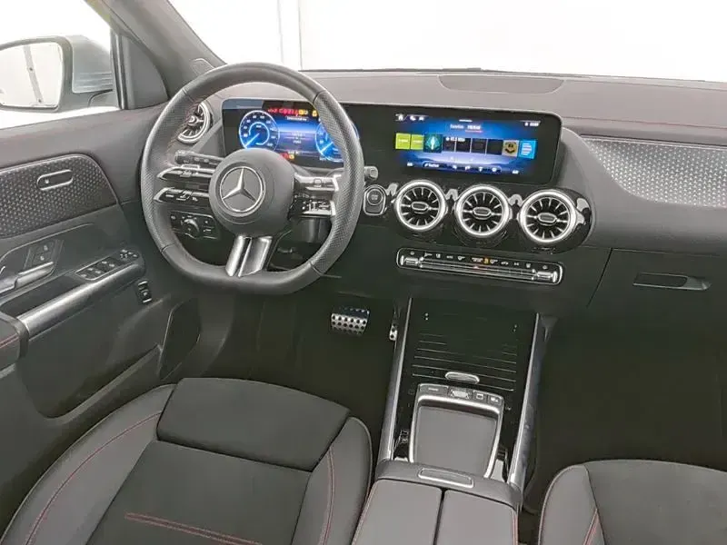 Gebraucht Mercedes EQA250+ AMG 139 kW (190 PS) 2025 Silber SUV