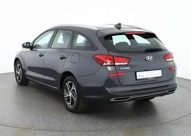 Gebraucht Hyundai i30 Select 120 PS (88 kW) 2024 Andere Kombi